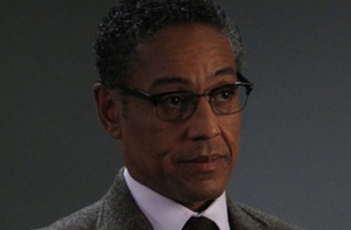 Community-saison-4-Giancarlo-Esposito-de-retour_portrait_w532